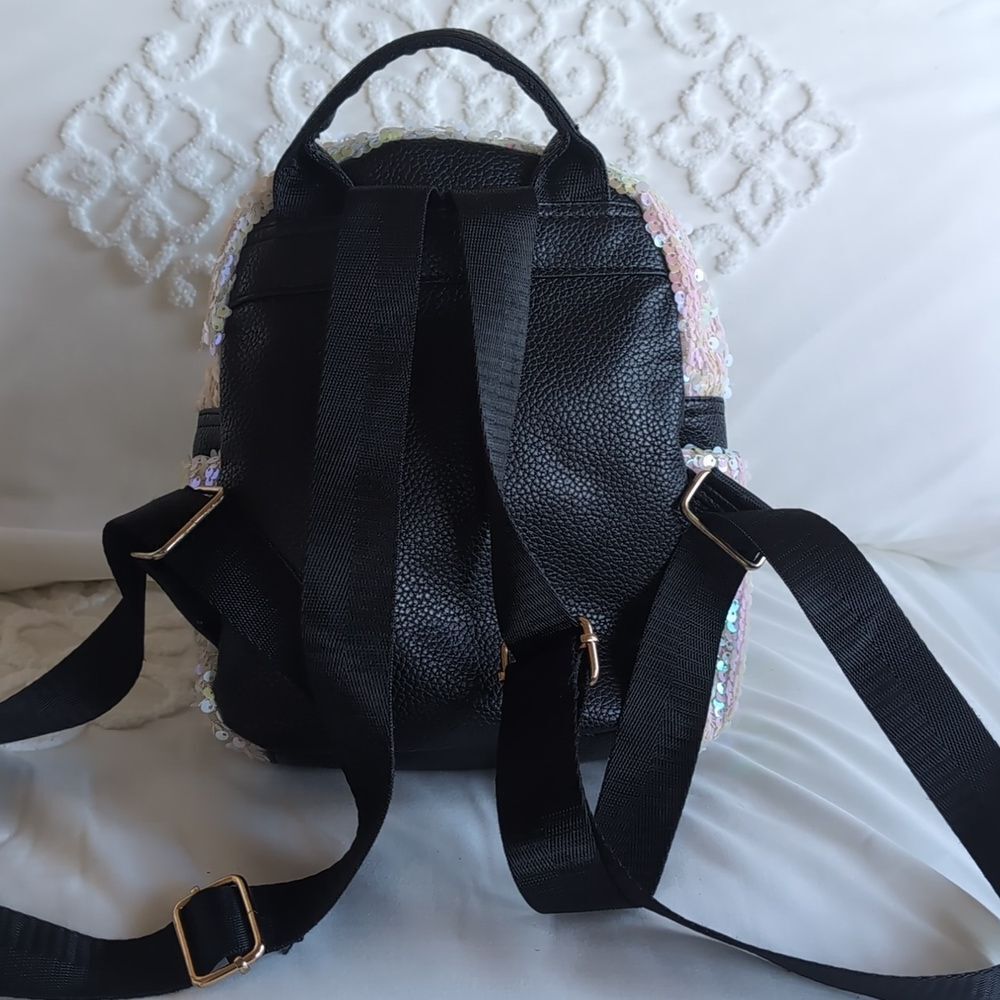 Hello Kitty Small Pink Sequin Backpack 🩷 - Picture 6 of 14
